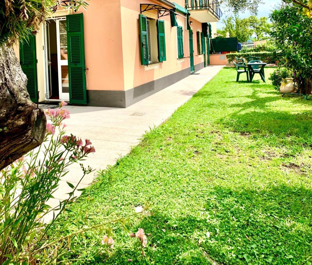Il Gabbiano Di Pieve Acomodação com café da manhã Pieve Ligure Exterior foto
